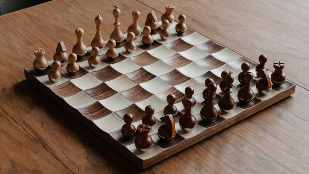 wobble chess set