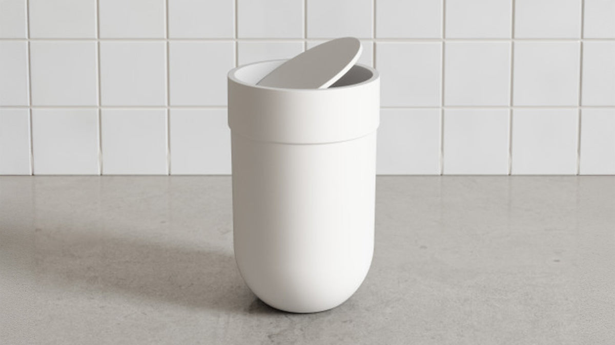 touch waste can