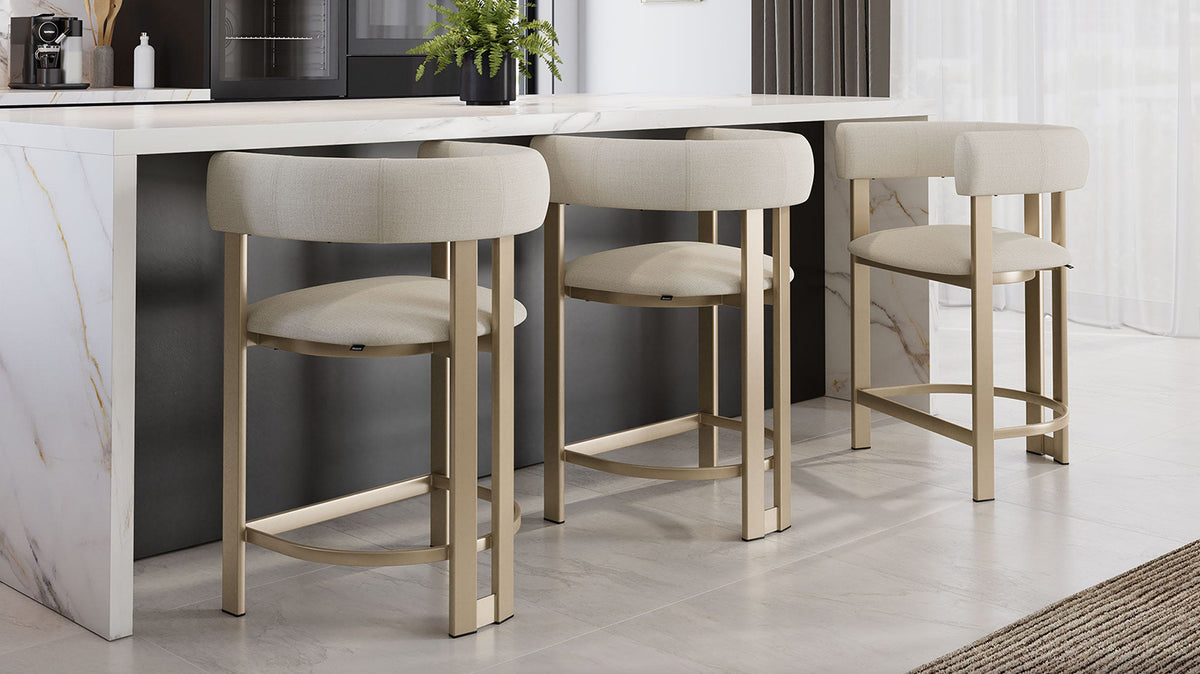 clarissa stool