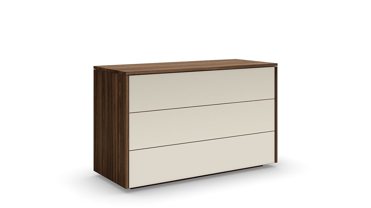 mya single dresser