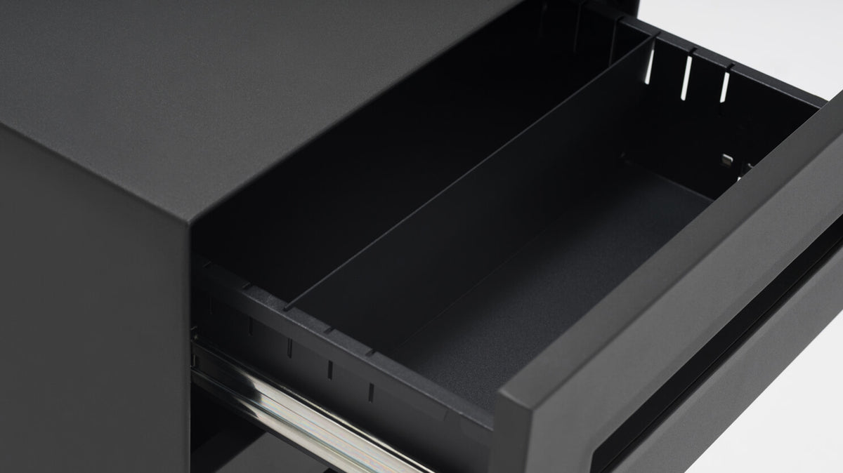 novah mobile pedestal